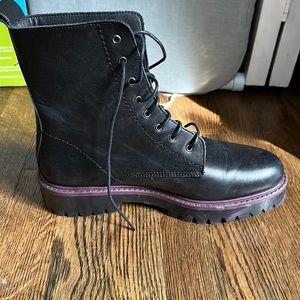 Combat boots size 40 made in Spain